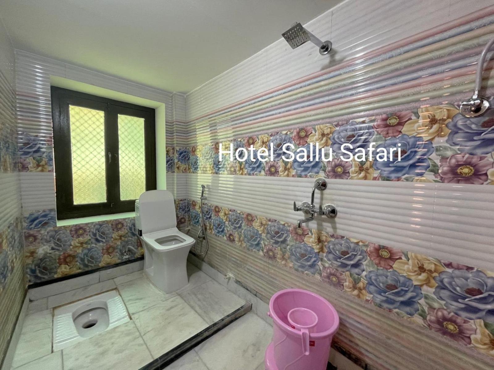 Hotel Sallu Safari Jaisalmer Exteriör bild