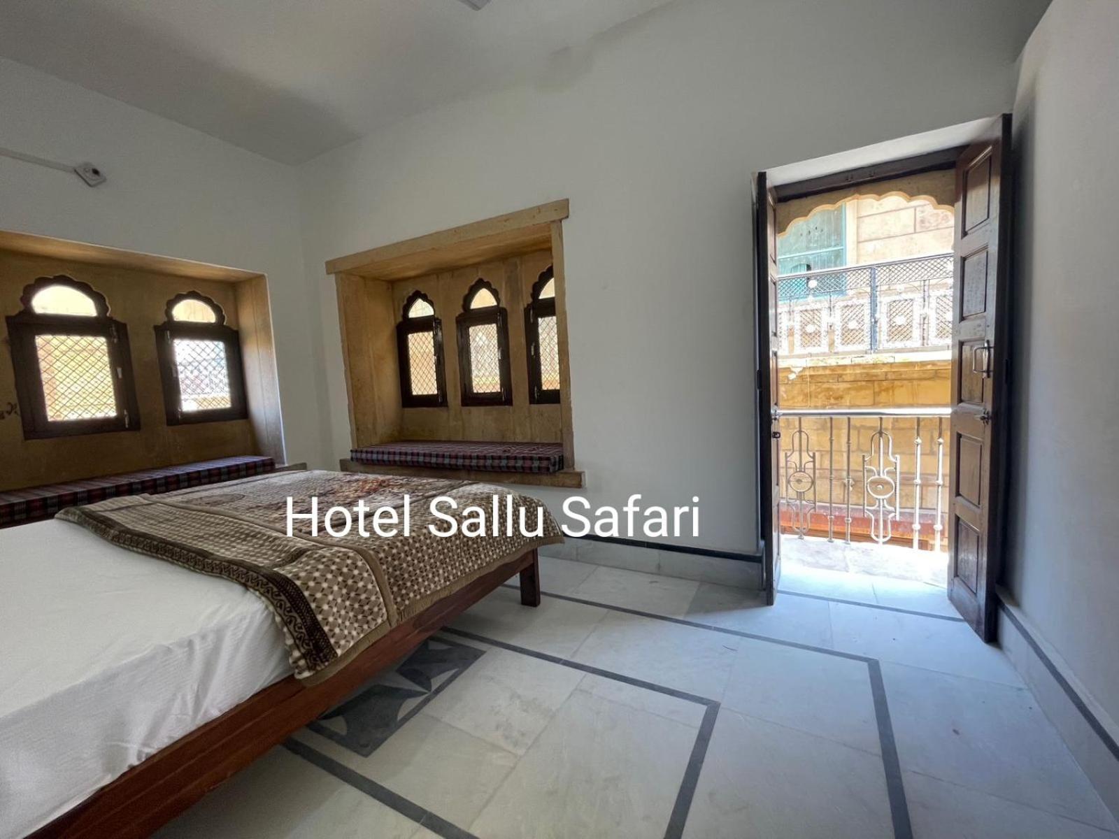 Hotel Sallu Safari Jaisalmer Exteriör bild