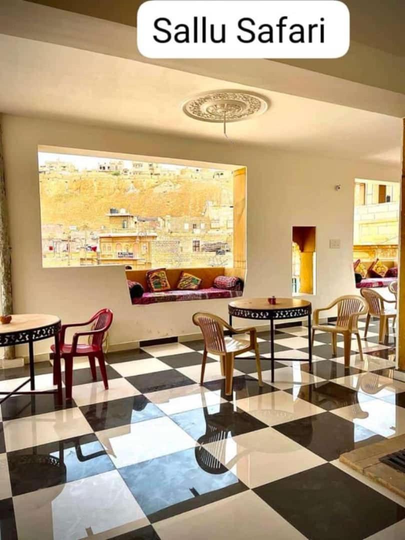 Hotel Sallu Safari Jaisalmer Exteriör bild